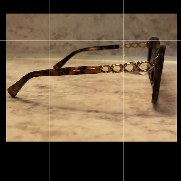 Coach sunglasses - Picture 5 of 10
